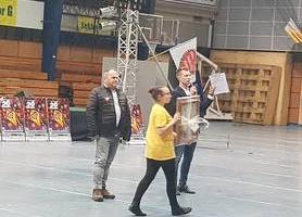 Na szczytny cel 