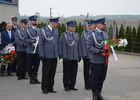  Uczczono pamięć pomordowanych funkcjonariuszy