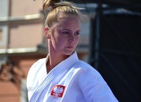 Pokaz karate olimpijskiego shotokan/WKF na kępińskim rynku