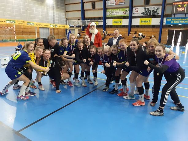  XIV Mikołajkowy Turniej Piłki Ręcznej Dziewcząt