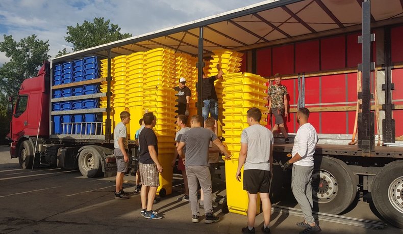 Trwa odbiór pojemników na odpady