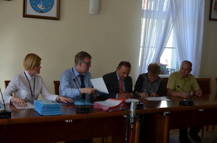 Mieszkańcy wymieniają przestarzałe kotły węglowe