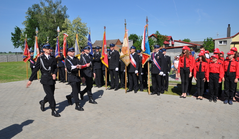 Strażacy ochotnicy mają nową remizę