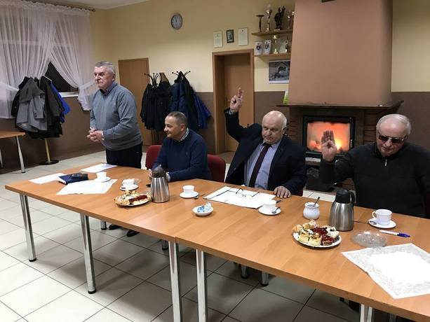 Zebrania wiejskie w Mechnicach i Ostrówcu